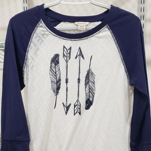 Ariat White and Blue Raglan Sheet Texture Feather